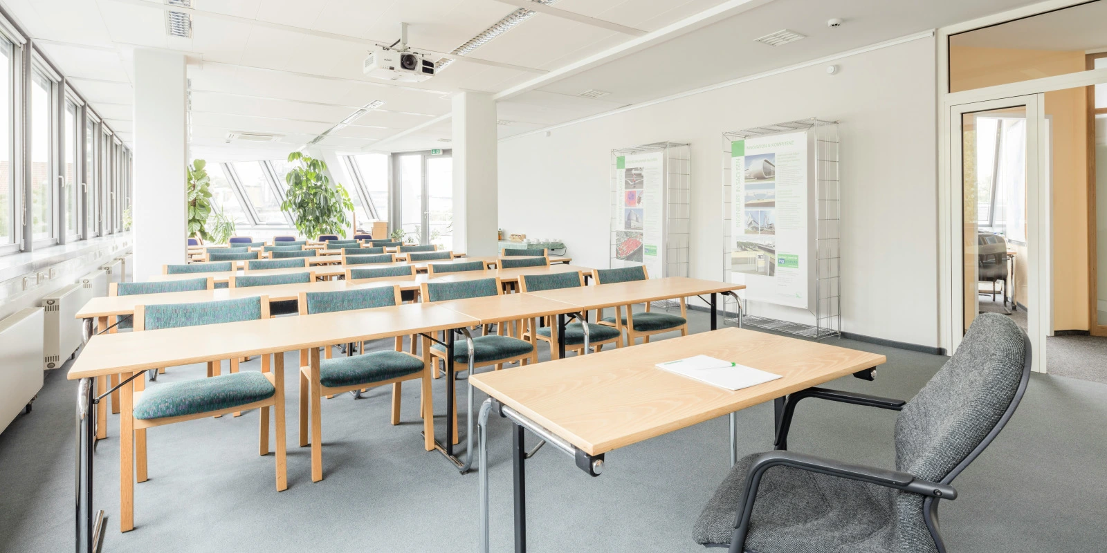 Après Licence Chimie : Quelles Poursuites d'Études ?