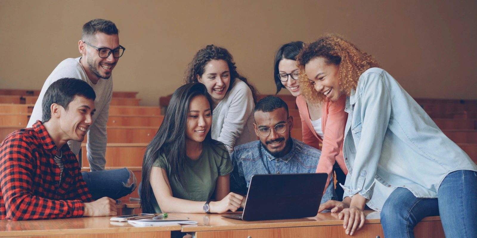 Chimie Quantique : Approches Théoriques et Expérimentales
